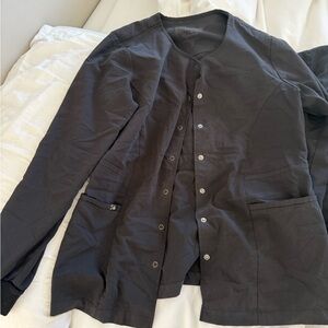 Grey's Anatomy Black Lightweight Jacket and scrub set